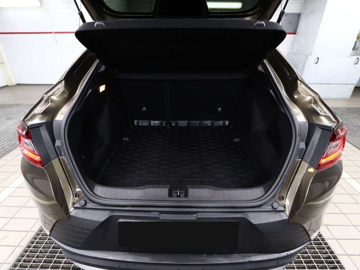 Renault Arkana 2021 года с пробегом. Фото: #4