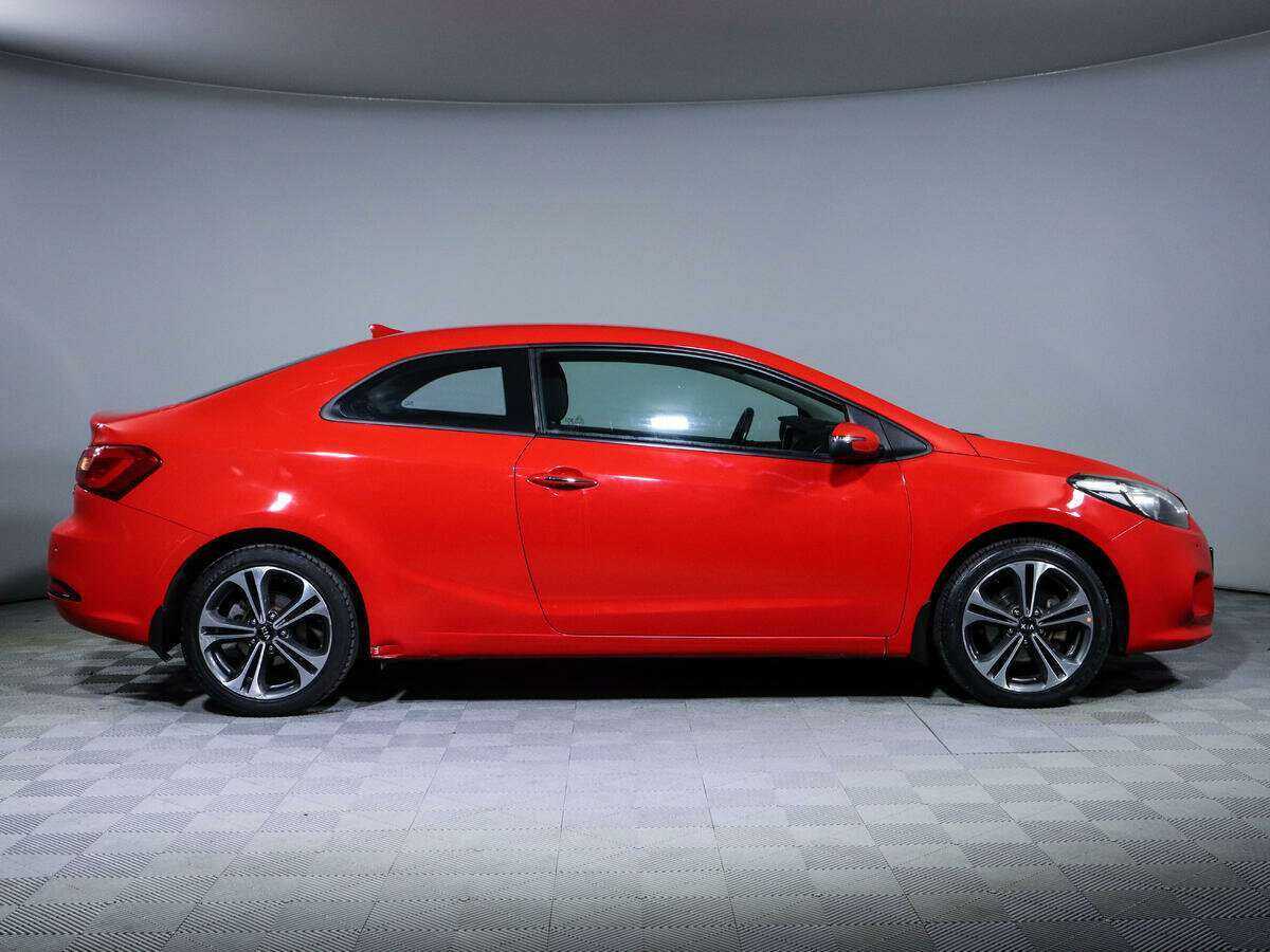 Kia Cerato 2013 года с пробегом. Фото: #3