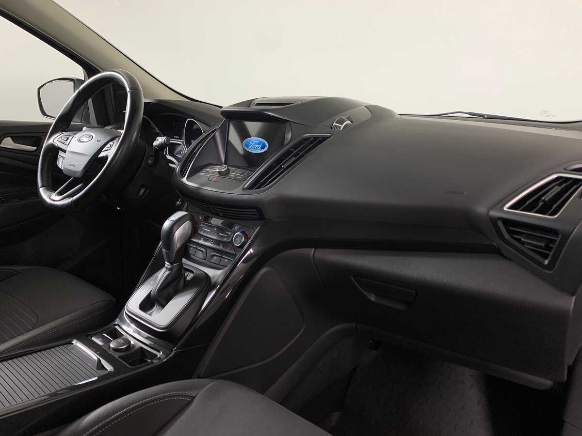 Ford Kuga 2017 года с пробегом. Фото: #13