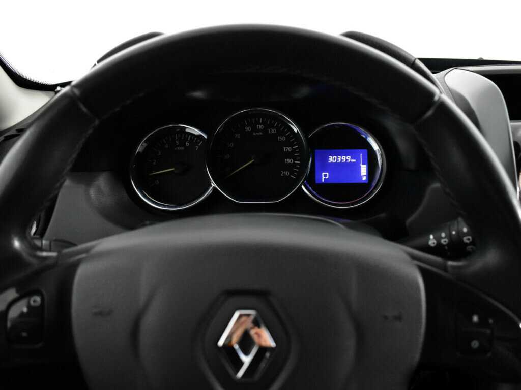 Renault Duster 2017 года с пробегом. Фото: #10