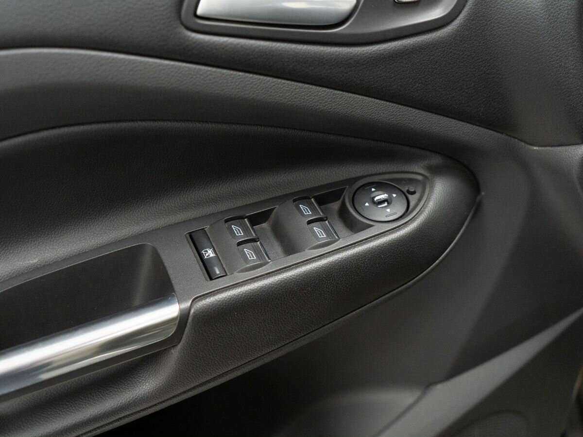 Ford Kuga 2014 года с пробегом. Фото: #11