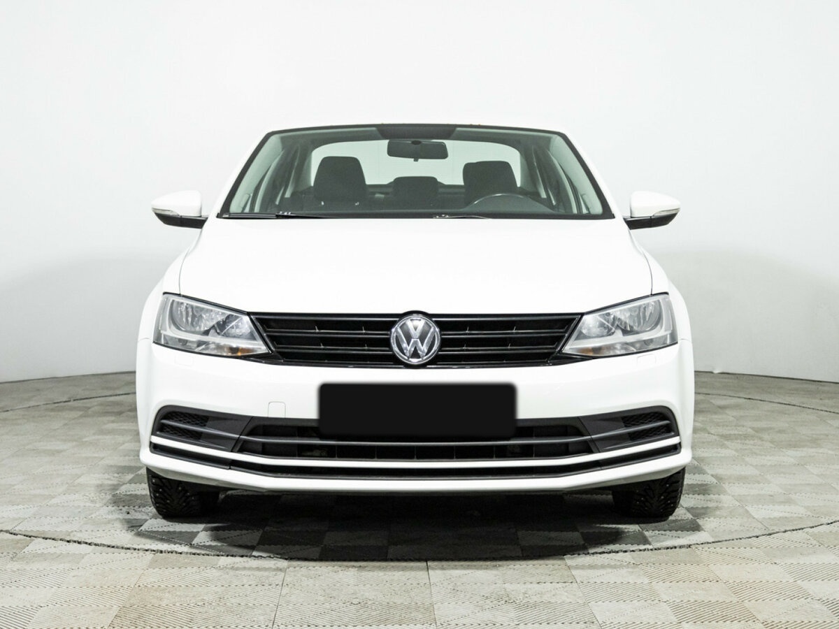 Volkswagen Jetta 2017 года с пробегом. Фото: #1