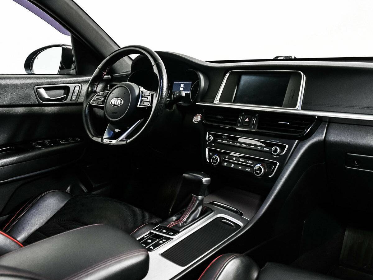 Kia Optima 2018 года с пробегом. Фото: #8