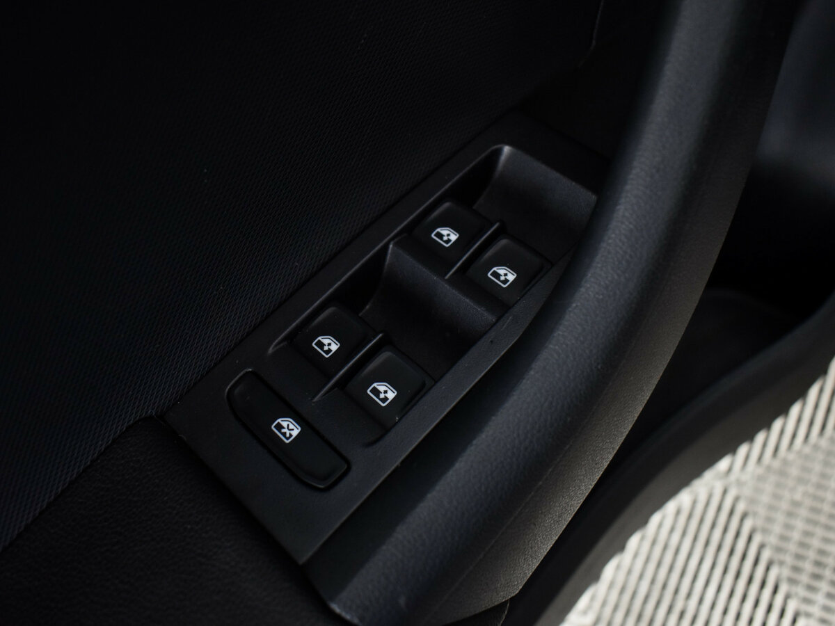 Skoda Rapid 2018 года с пробегом. Фото: #18