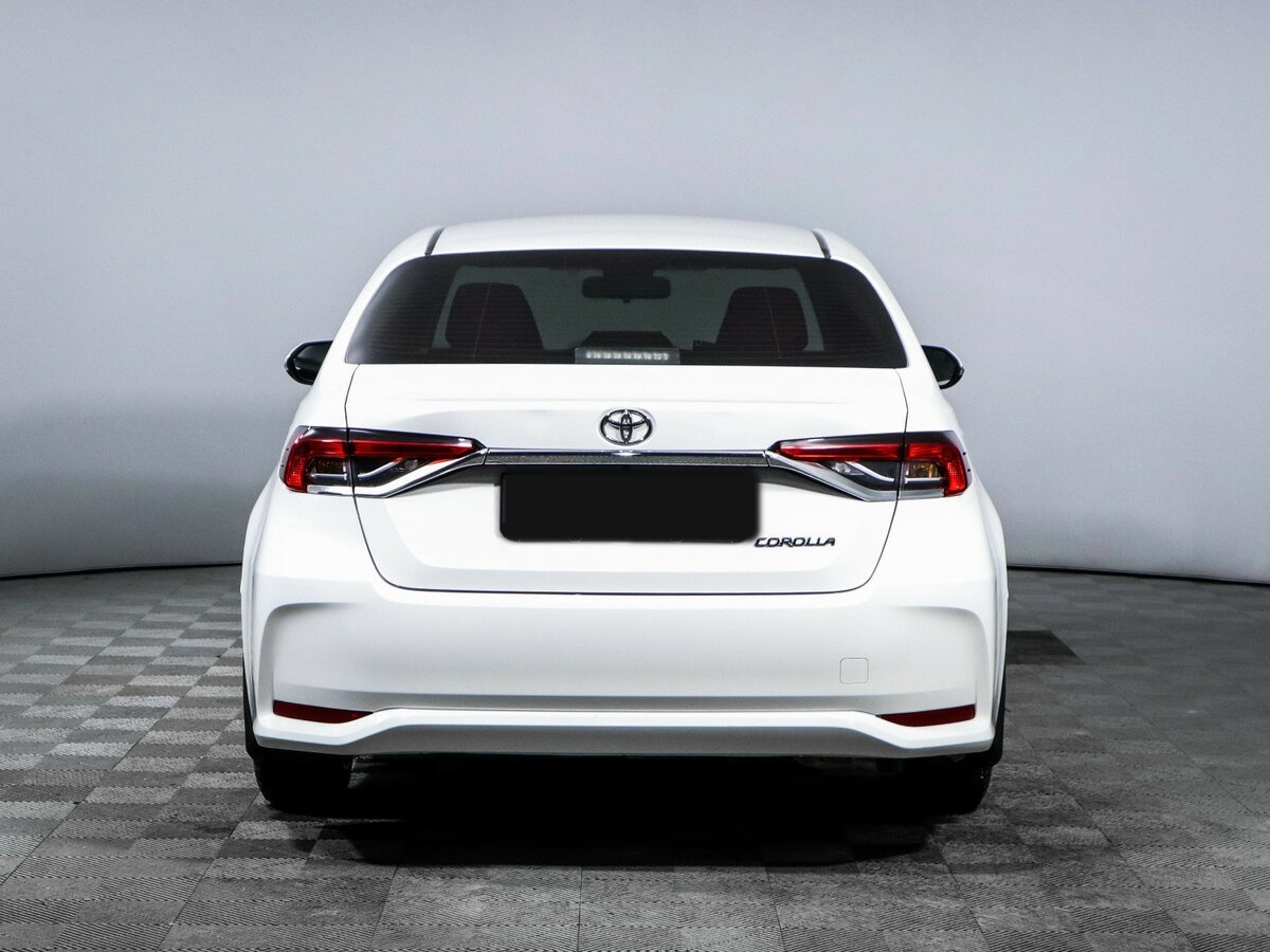 Toyota Corolla 2021 года с пробегом. Фото: #4
