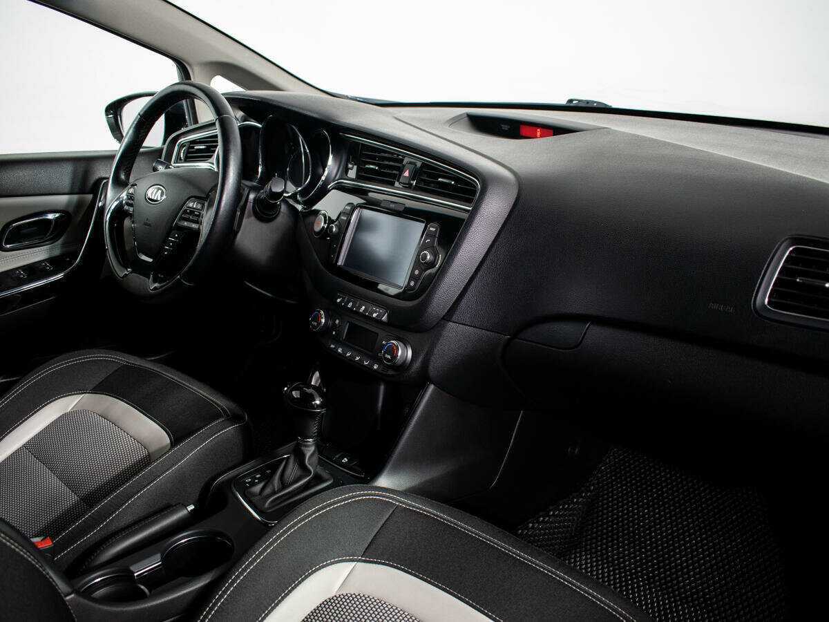 Kia Ceed 2018 года с пробегом. Фото: #8