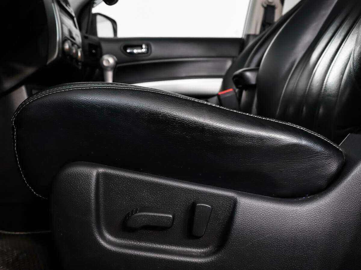 Nissan X-Trail 2013 года с пробегом. Фото: #9