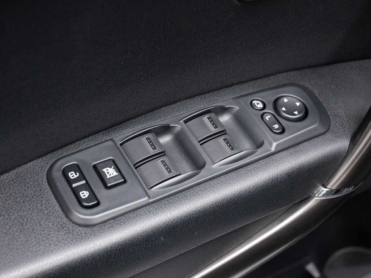 FAW Besturn X80 2017 года с пробегом. Фото: #15