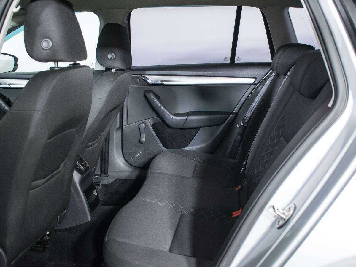 Skoda Octavia 2018 года с пробегом. Фото: #9