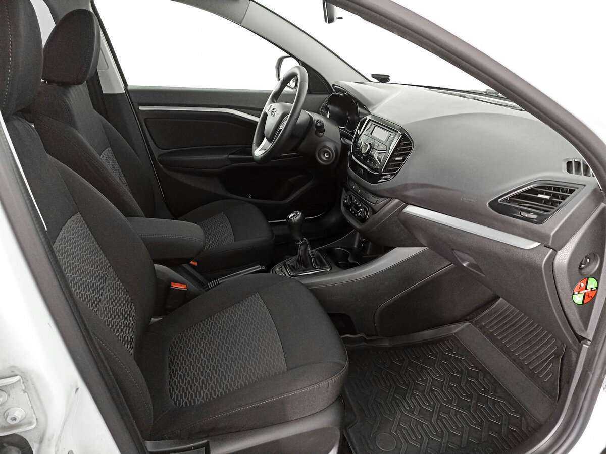 Lada (ВАЗ) Vesta 2020 года с пробегом. Фото: #8