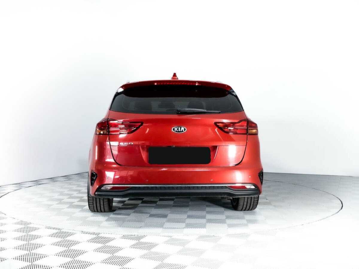 Kia Ceed 2019 года с пробегом. Фото: #5