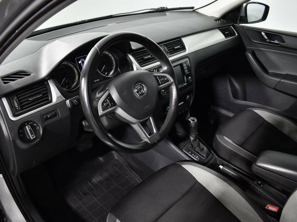 Skoda Rapid 2017 года с пробегом. Фото: #8