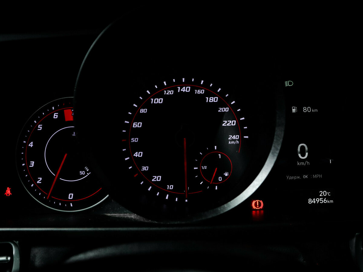 Hyundai Elantra 2021 года с пробегом. Фото: #8