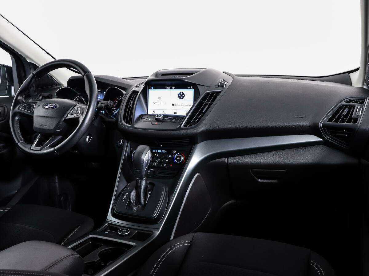 Ford Kuga 2018 года с пробегом. Фото: #6