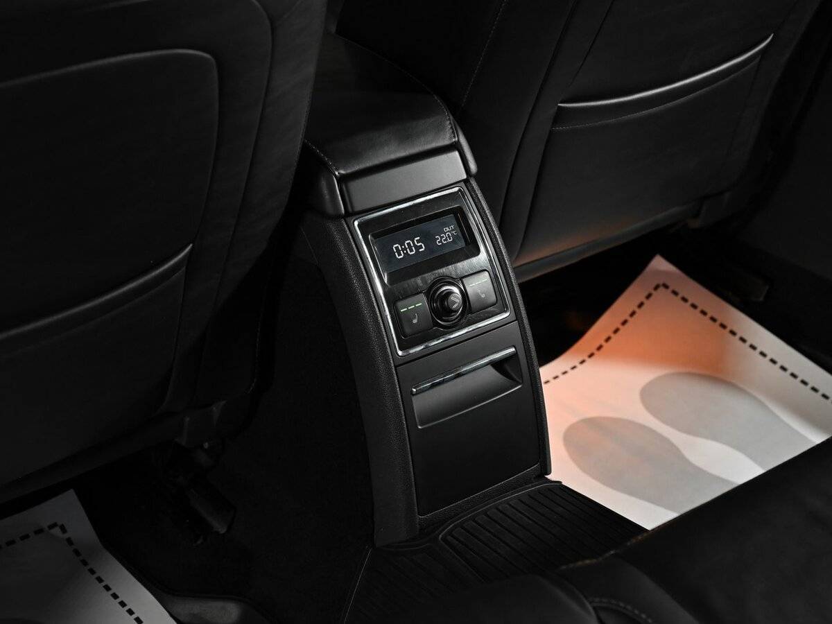 Skoda Superb 2013 года с пробегом. Фото: #14