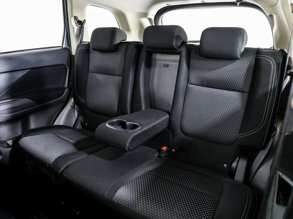 Mitsubishi Outlander 2019 года с пробегом. Фото: #15