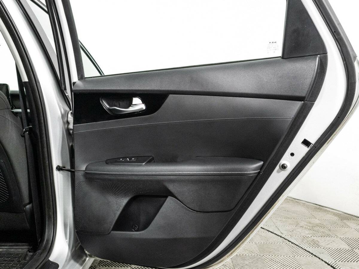 Kia Cerato 2021 года с пробегом. Фото: #26