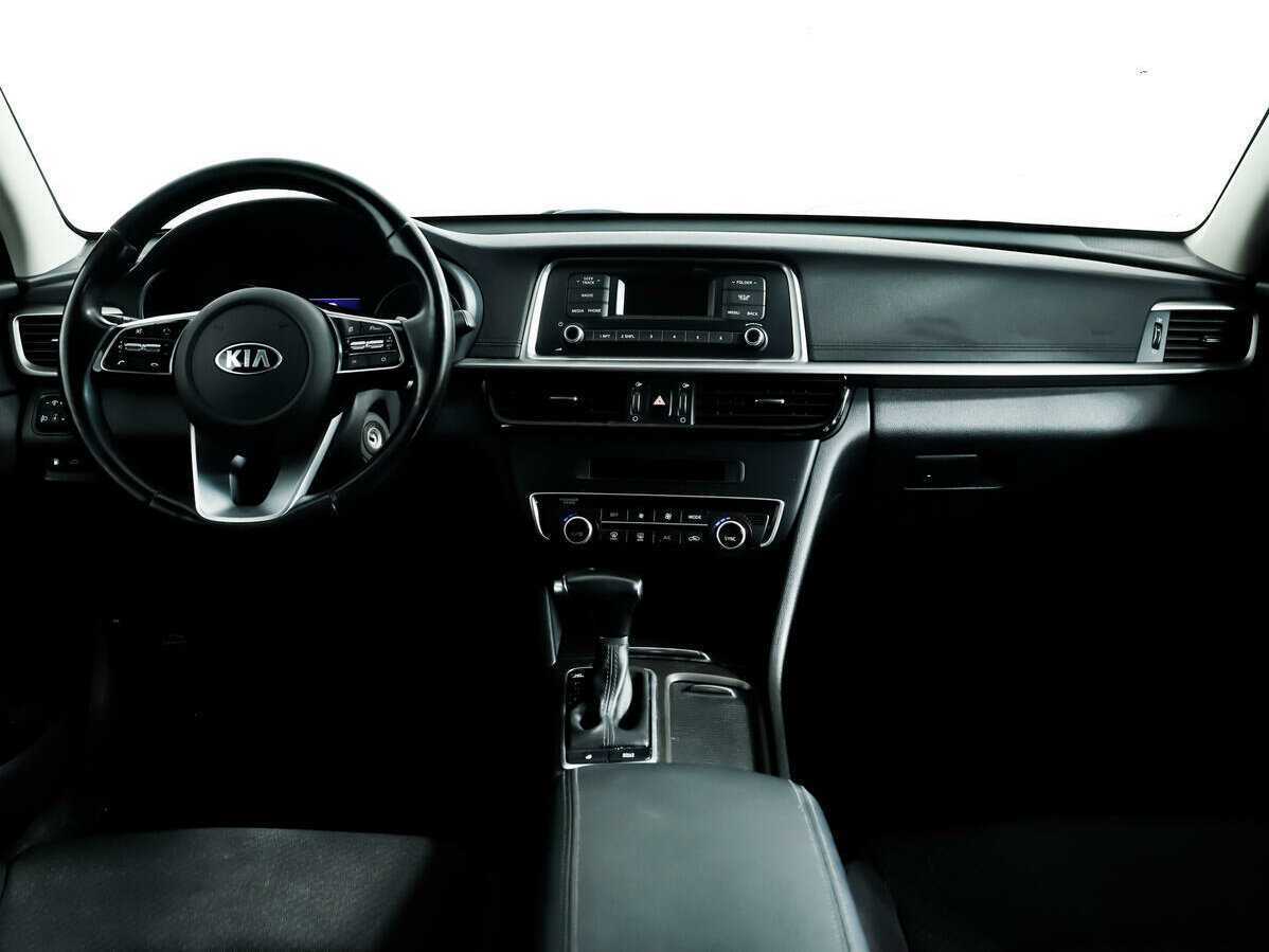 Kia Optima 2018 года с пробегом. Фото: #8