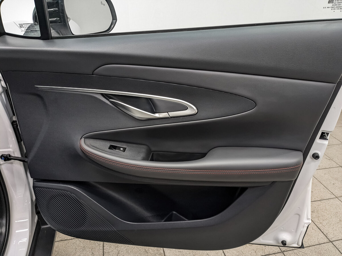 Changan UNI-T 2024 года с пробегом. Фото: #21