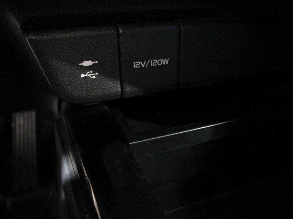 Toyota Camry 2020 года с пробегом. Фото: #22