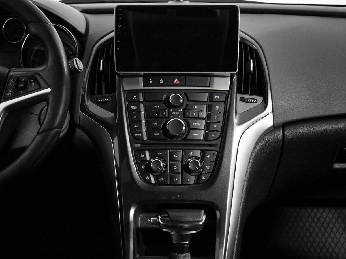 Opel Astra 2013 года с пробегом. Фото: #13