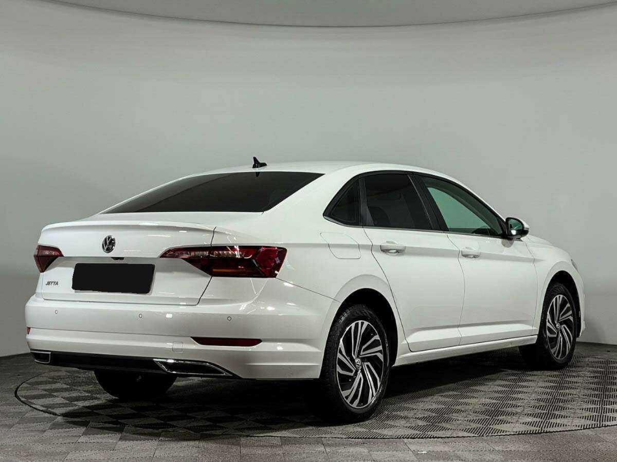 Volkswagen Jetta 2020 года с пробегом. Фото: #3