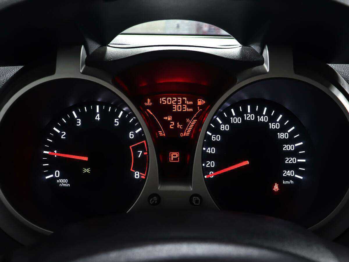 Nissan Juke 2013 года с пробегом. Фото: #12