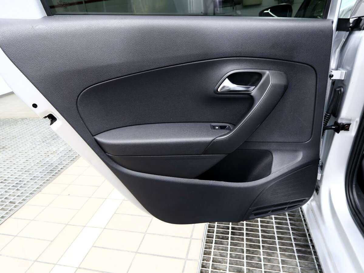 Volkswagen Polo 2012 года с пробегом. Фото: #9