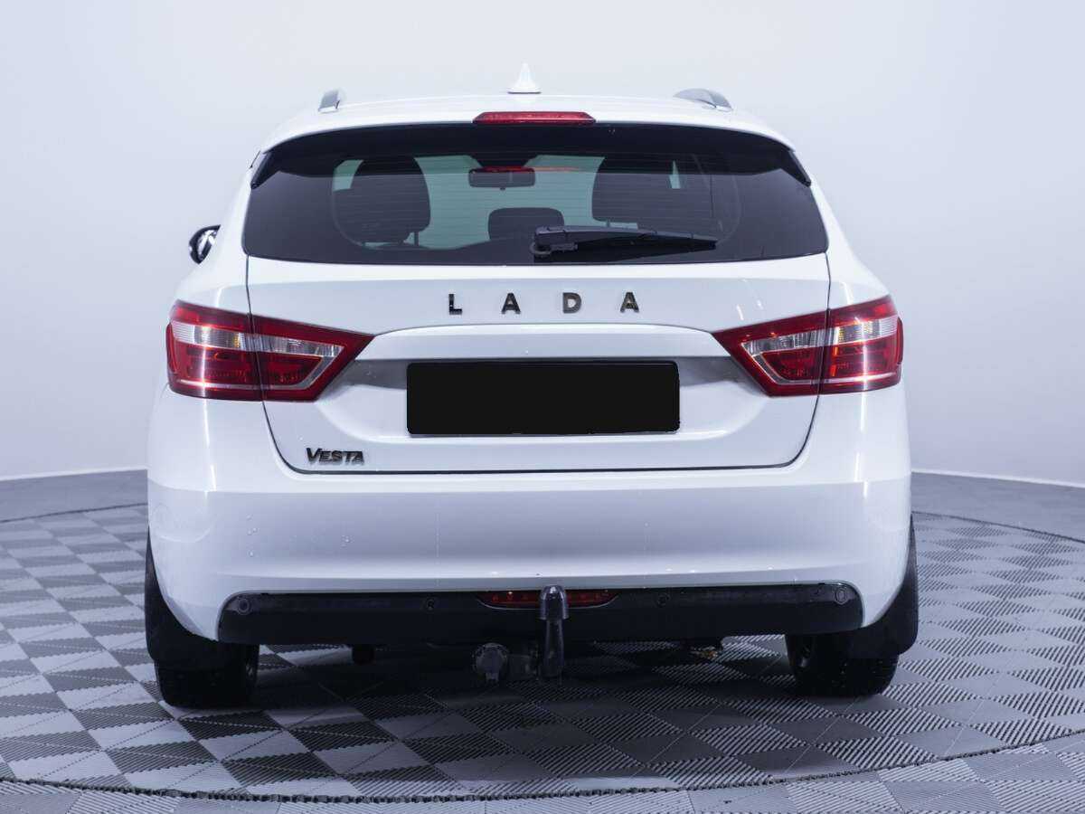 Lada (ВАЗ) Vesta 2018 года с пробегом. Фото: #5