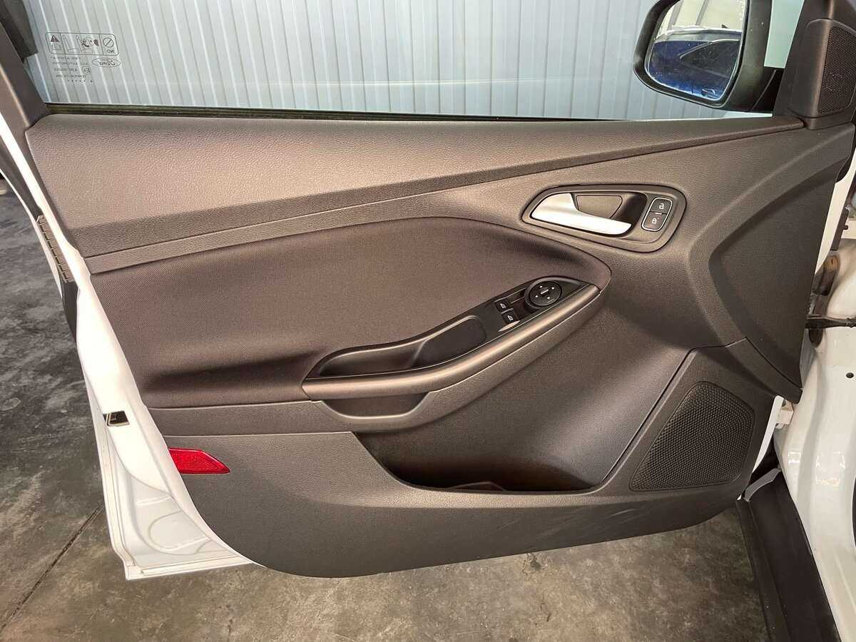 Ford Focus 2018 года с пробегом. Фото: #16