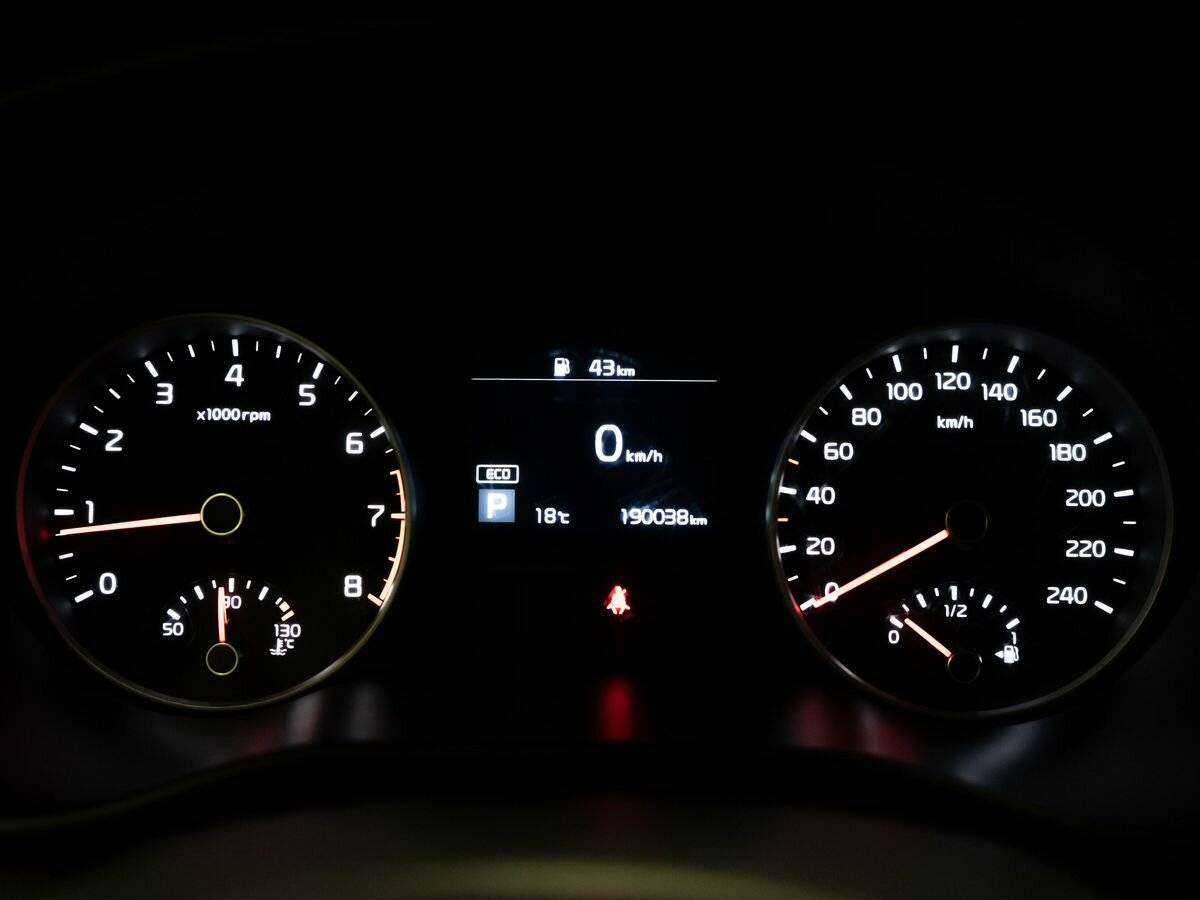 Б/У Киа Спортейдж 2021 года. Фото: #9