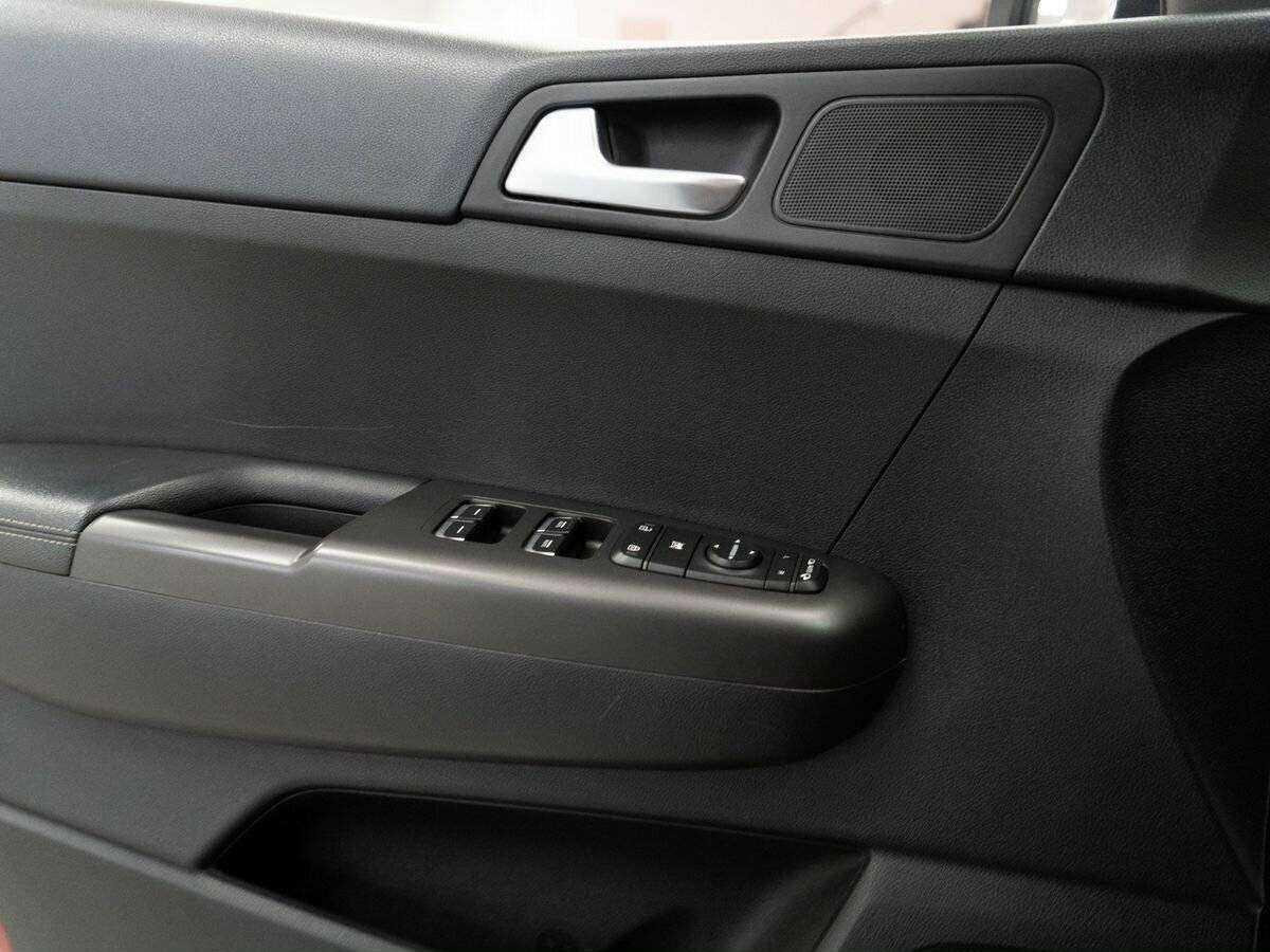 Б/У Киа Спортейдж 2021 года. Фото: #12