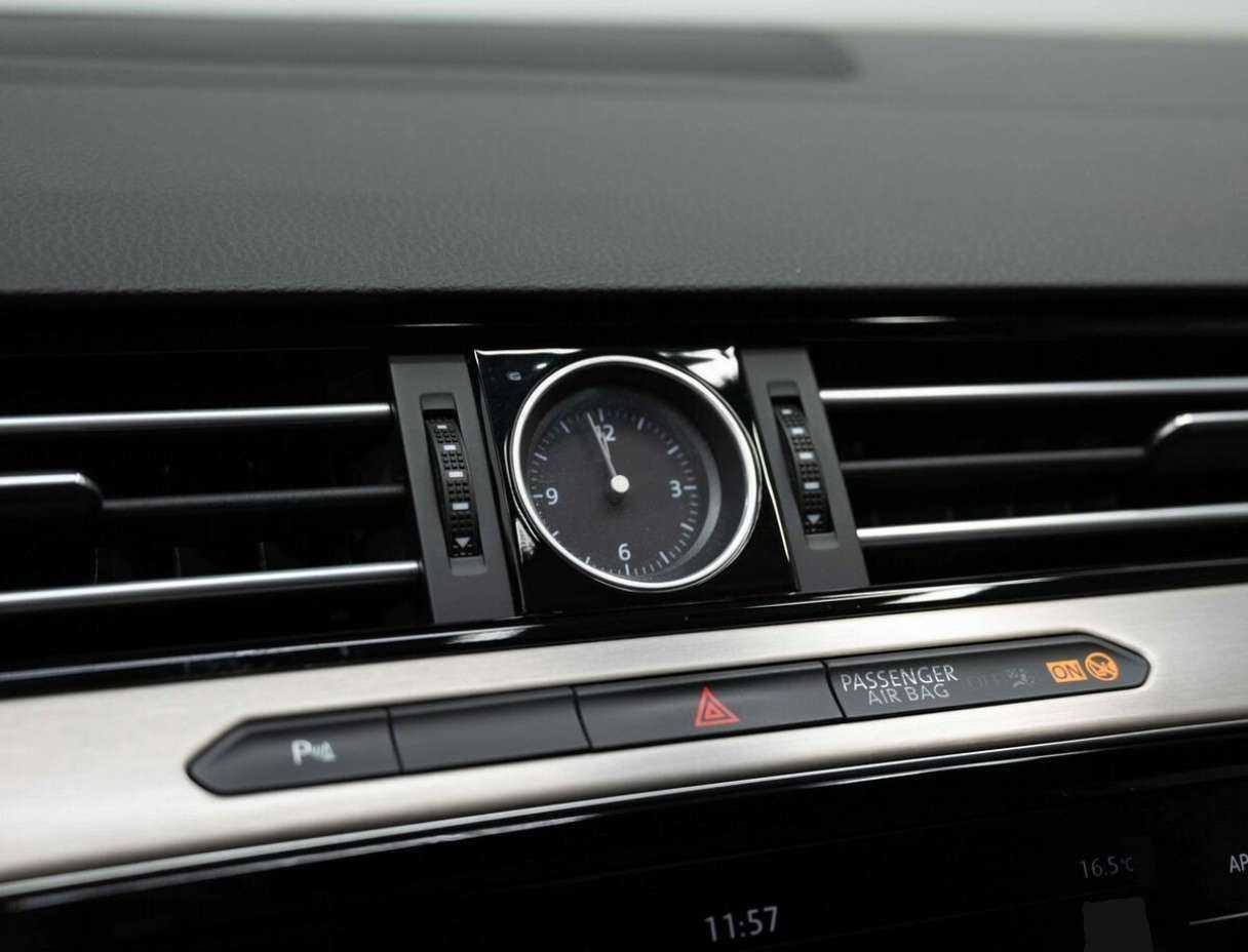 Б/У Фольксваген Пассат 2019 года. Фото: #17