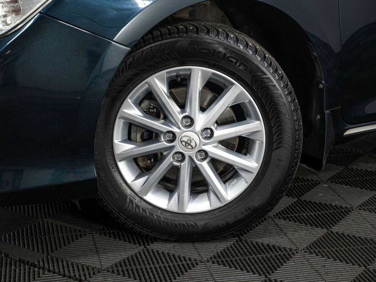 Б/У Тойота Камри 2014 года. Фото: #8