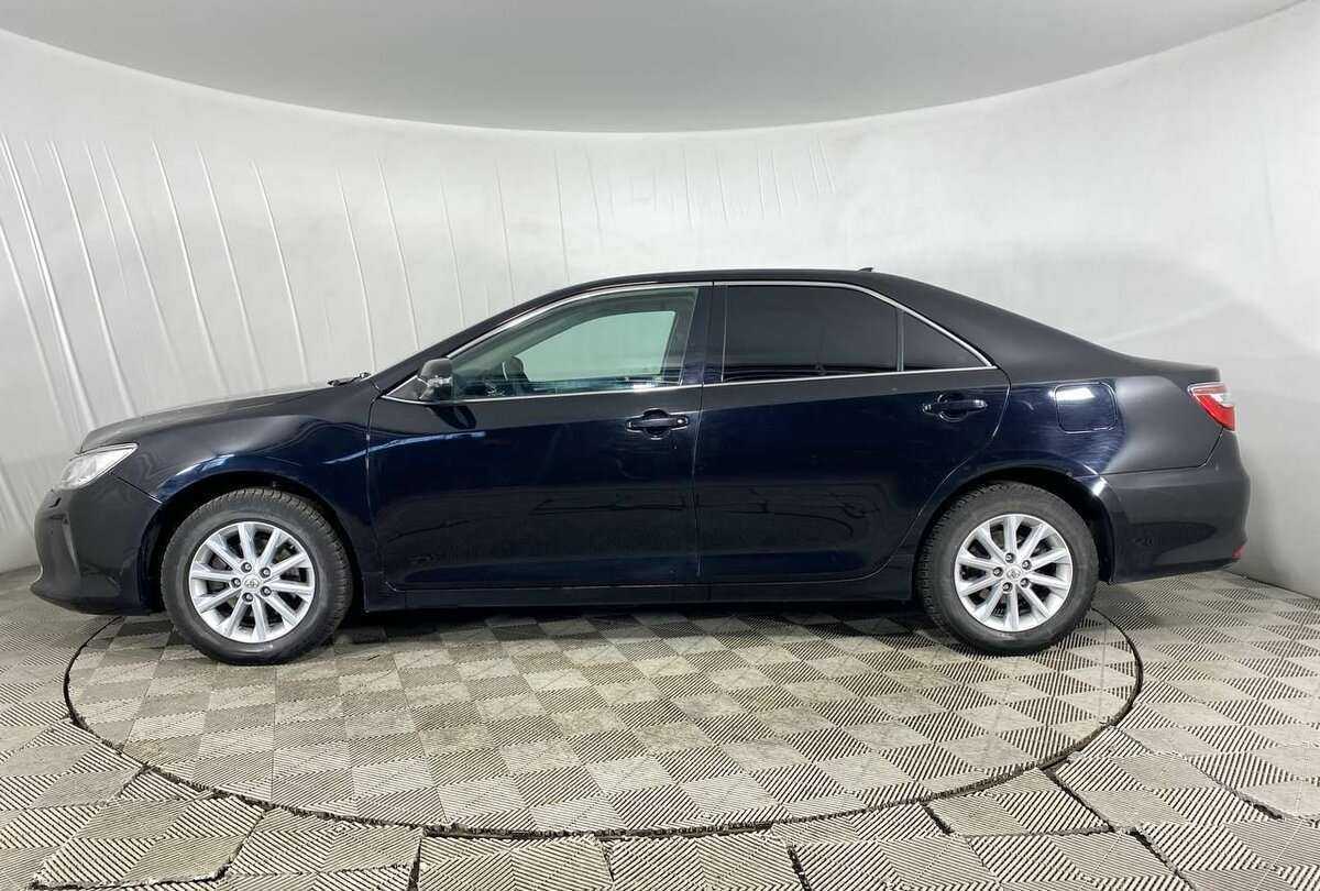 Б/У Тойота Камри 2017 года. Фото: #7