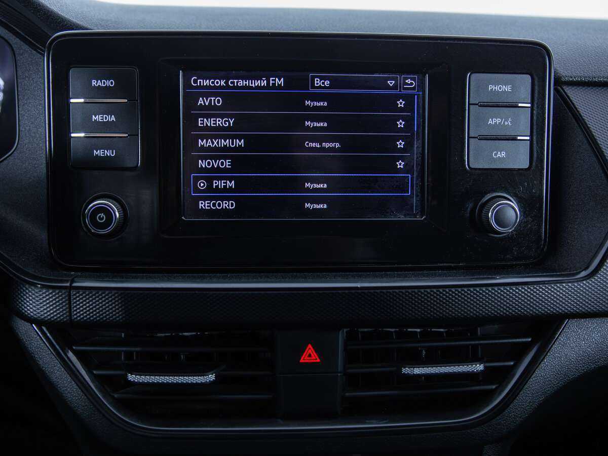 Б/У Фольксваген Поло 2020 года. Фото: #11