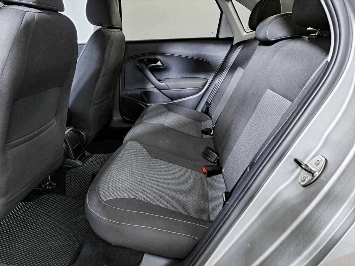 Б/У Фольксваген Поло 2017 года. Фото: #9