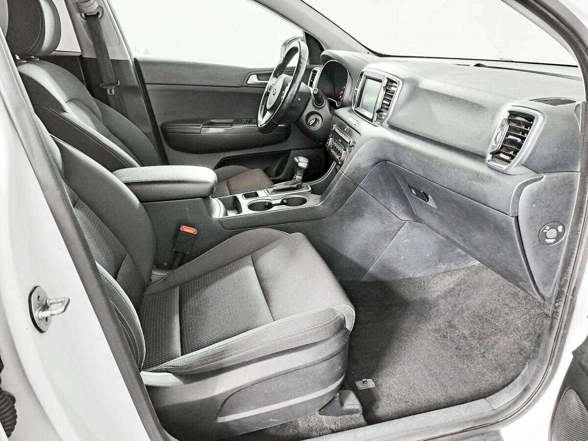 Б/У Киа Спортейдж 2016 года. Фото: #6