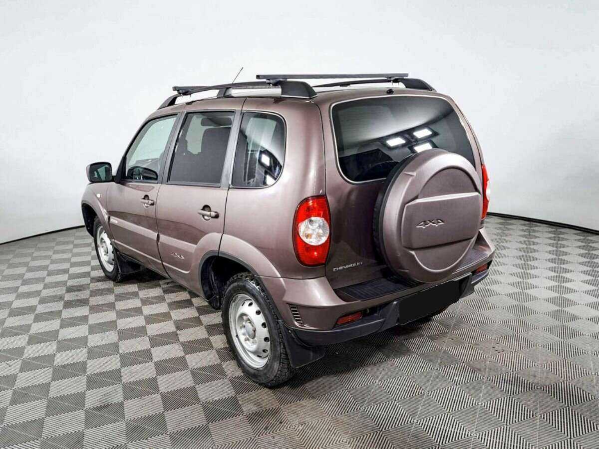 Б/У Шевроле Нива 2017 года. Фото: #6