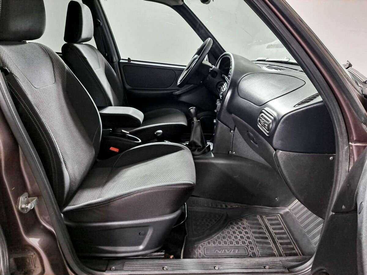 Б/У Шевроле Нива 2017 года. Фото: #8