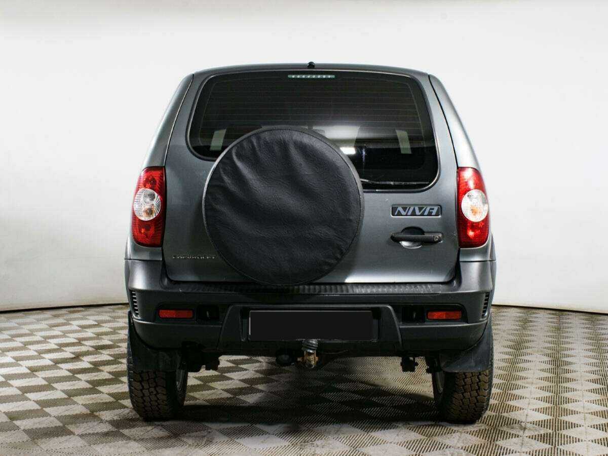 Б/У Шевроле Нива 2018 года. Фото: #4