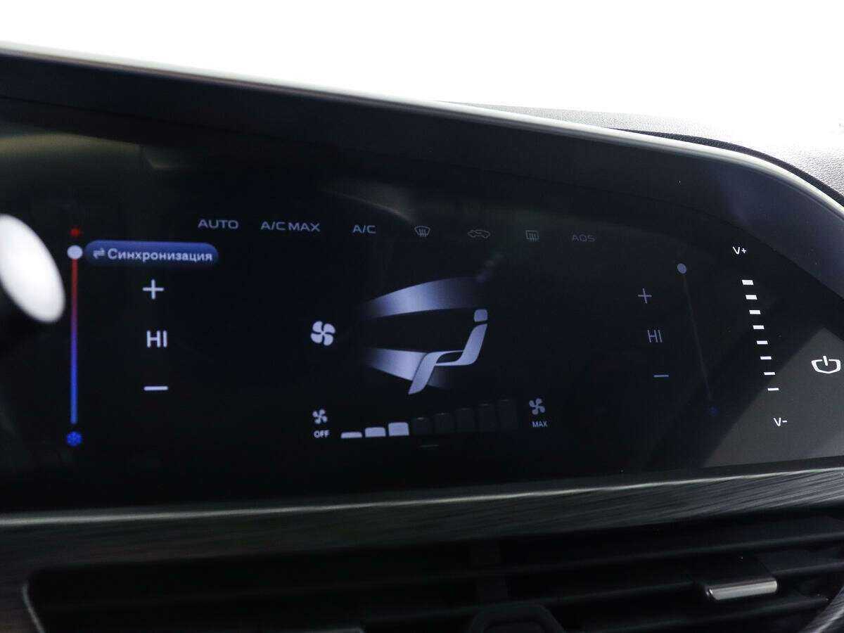 Geely Tugella 2022 года с пробегом. Фото: #12