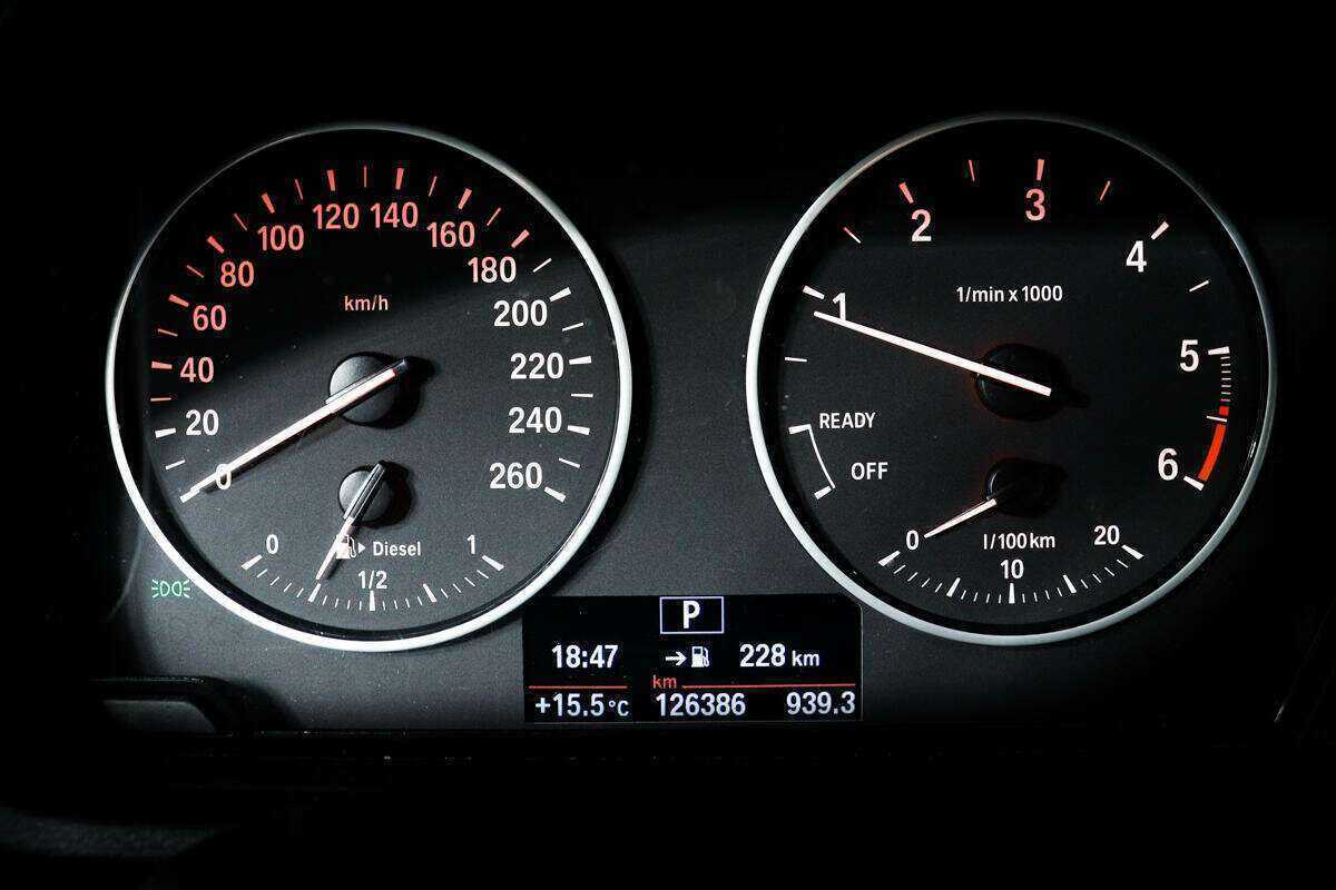 Б/У БМВ Икс1 2017 года. Фото: #9