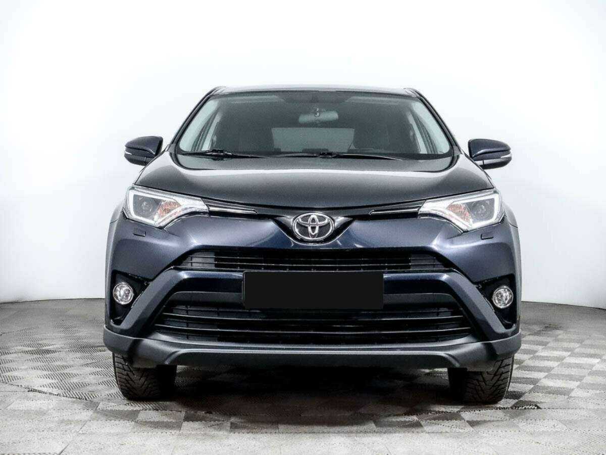 Toyota RAV4 2017 года с пробегом. Фото: #1
