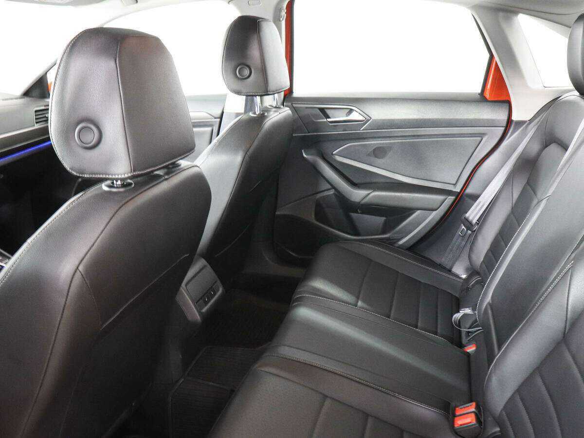 Б/У Фольксваген Джетта 2019 года. Фото: #11