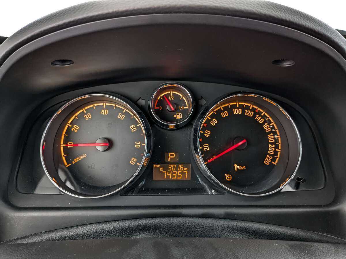 Б/У Опель Антара 2013 года. Фото: #14