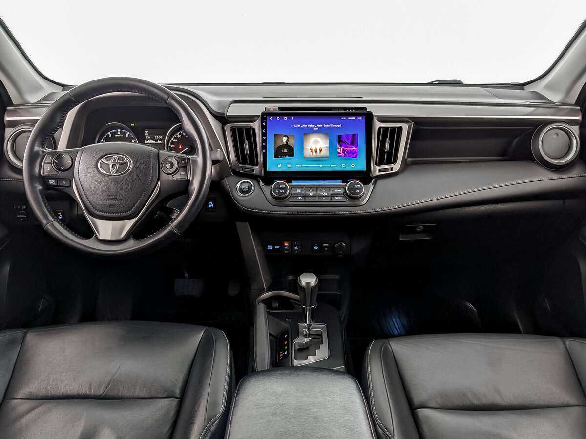 Toyota RAV4 2017 года с пробегом. Фото: #11