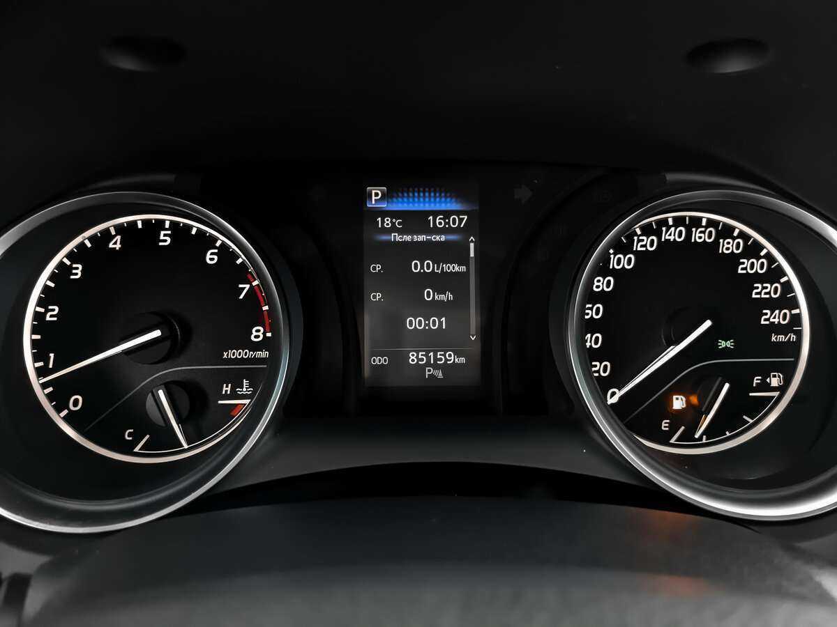 Б/У Тойота Камри 2020 года. Фото: #15