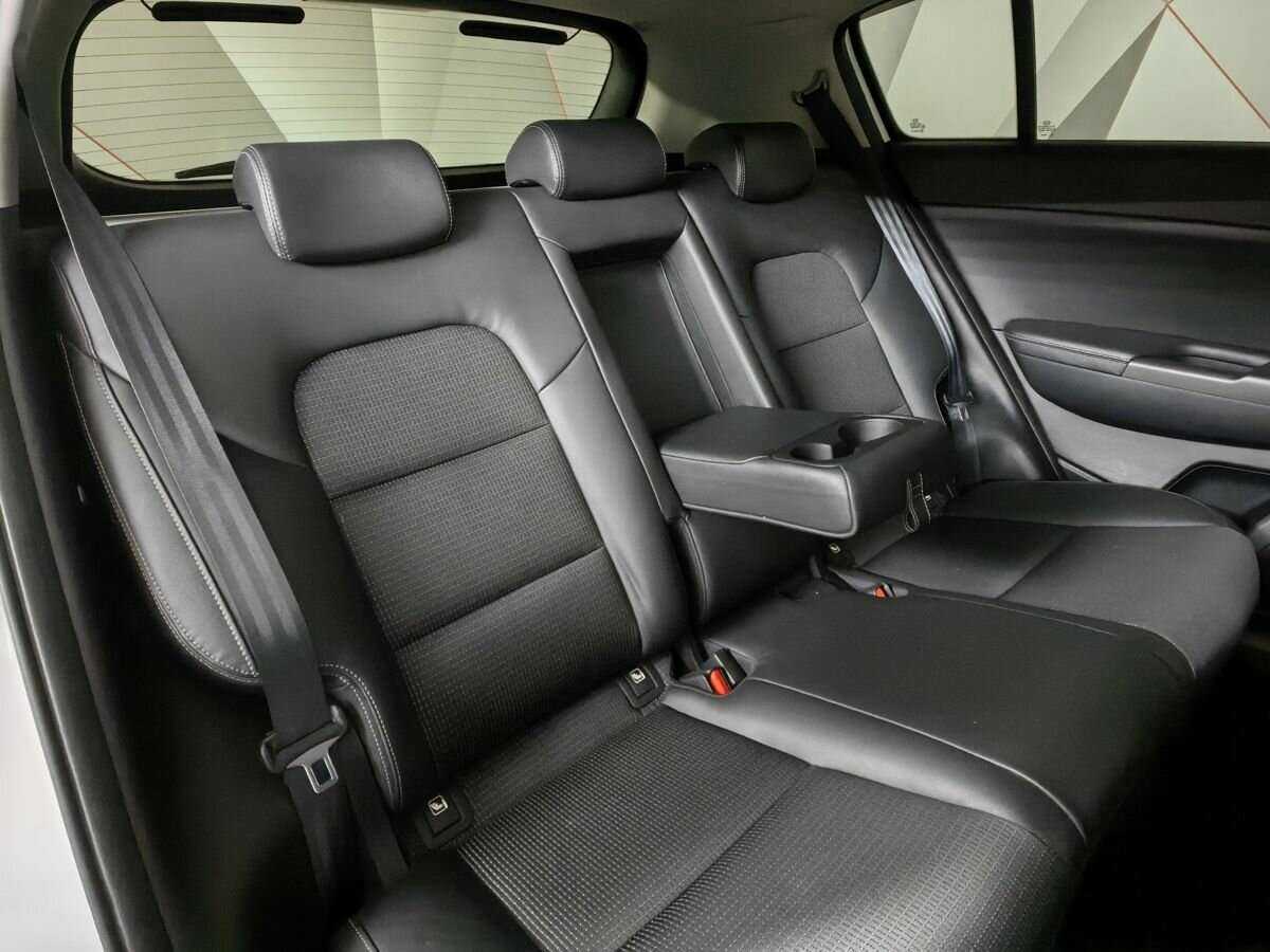 Б/У Киа Спортейдж 2019 года. Фото: #12