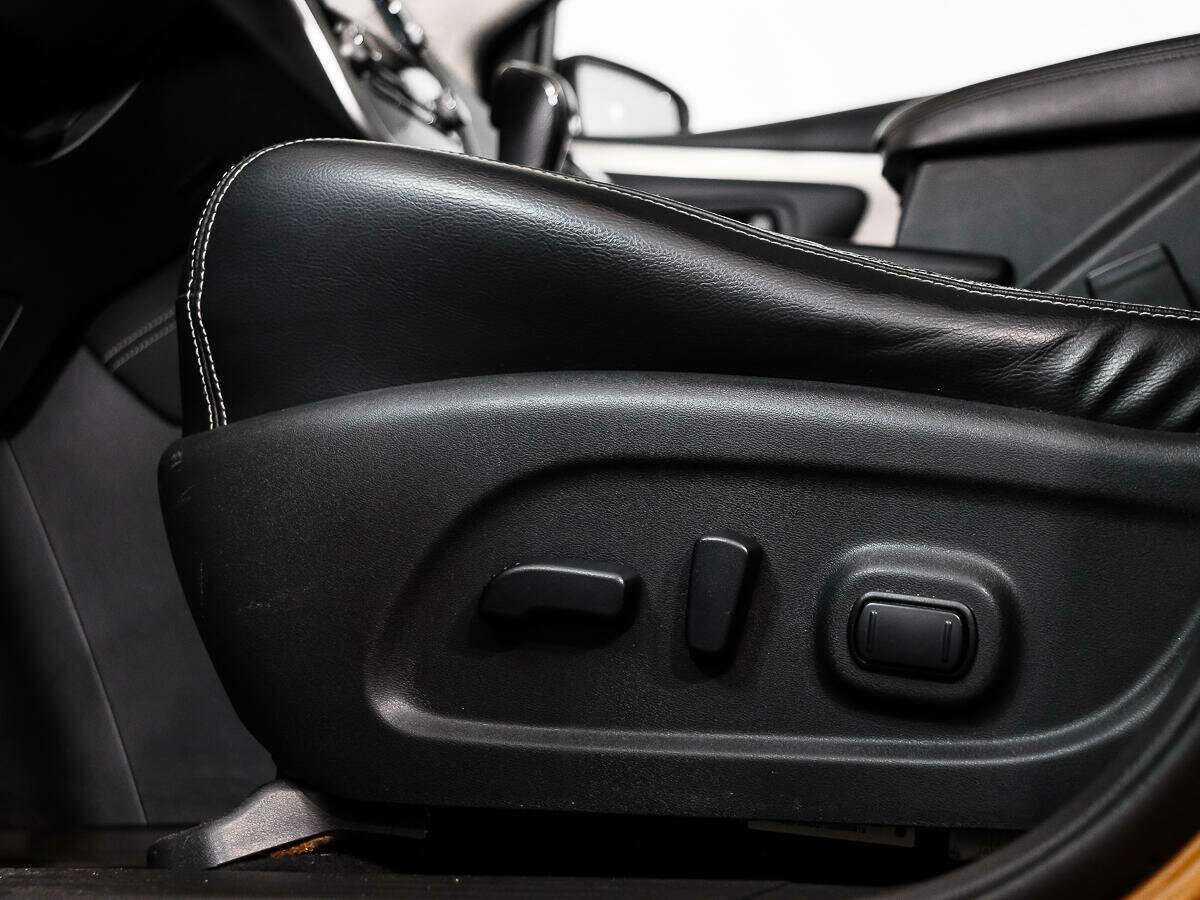 Б/У Ниссан Мурано 2016 года. Фото: #9